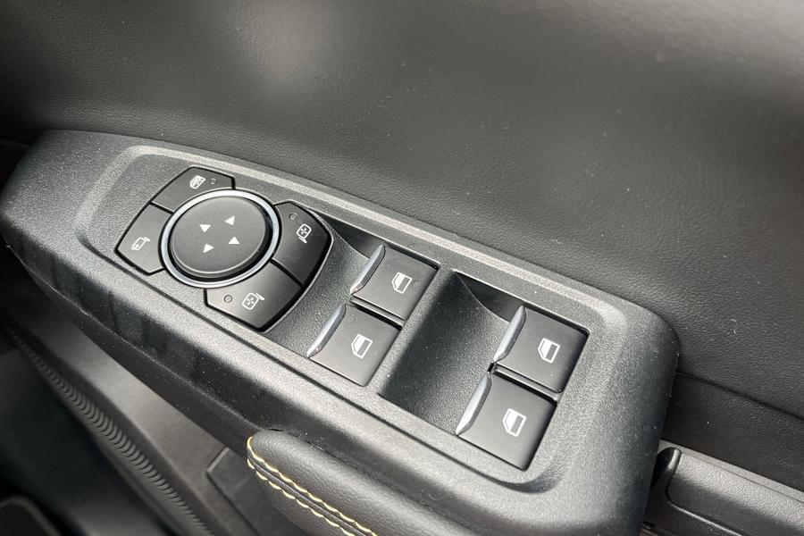 Ford RANGER Photo autoimg-e8eebac930f577e7e7a111ecbc21302e890c6645.jpg