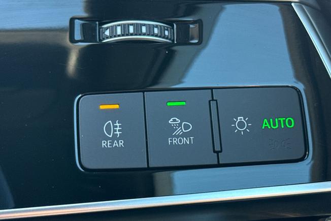 AUDI Q7 Photo 52