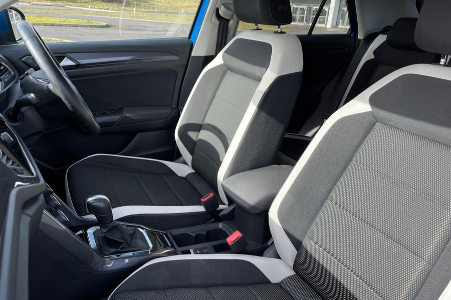 Volkswagen T-ROC Photo autoimg-e902d5b3e27b7861d4fbc2786273076b1cc8ca66.jpg