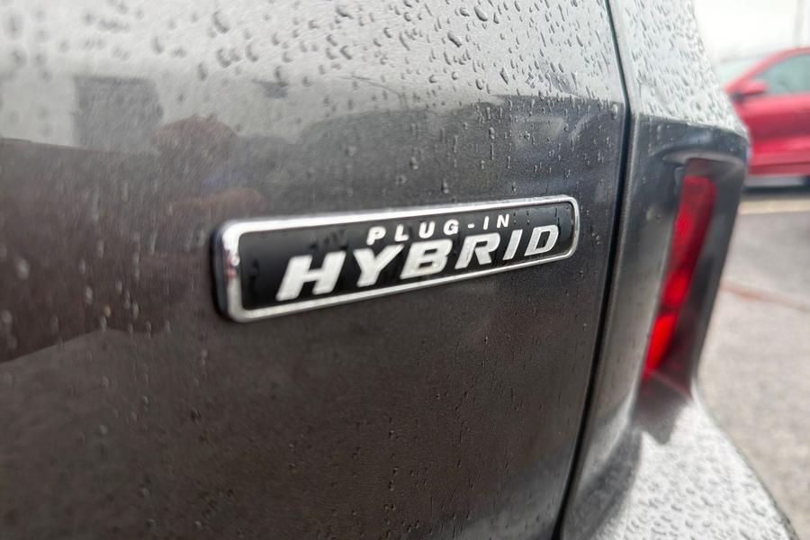 Ford KUGA Photo autoimg-e9033ee7845c17c37dff3490752f9408e0108298.jpg