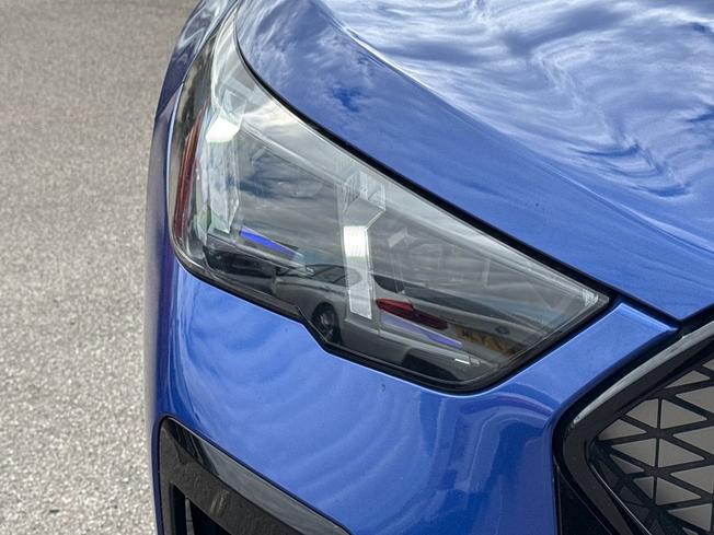 BMW Ix2 Photo 22