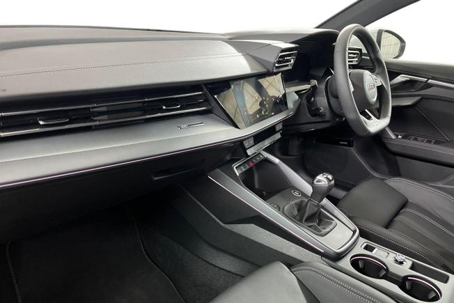 AUDI A3 Photo 2