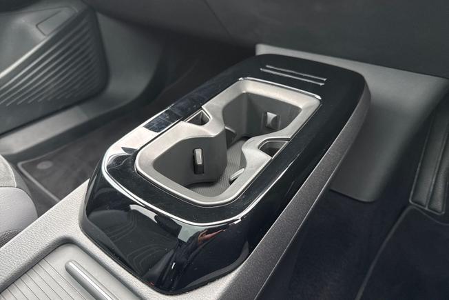 Volkswagen Id.5 Photo 25
