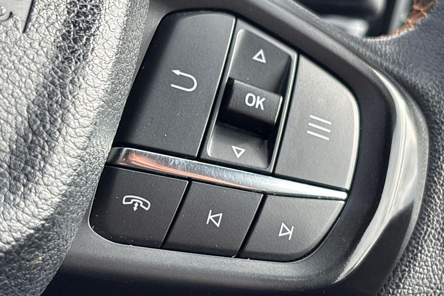 Ford RANGER Photo autoimg-e90bbd6e852b7e74d1c9bb9dce808848bf456e2e.jpg