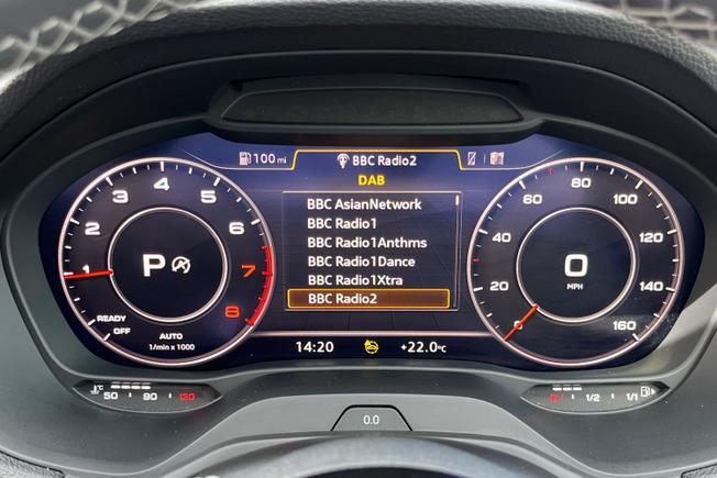 AUDI Q2 Photo 15