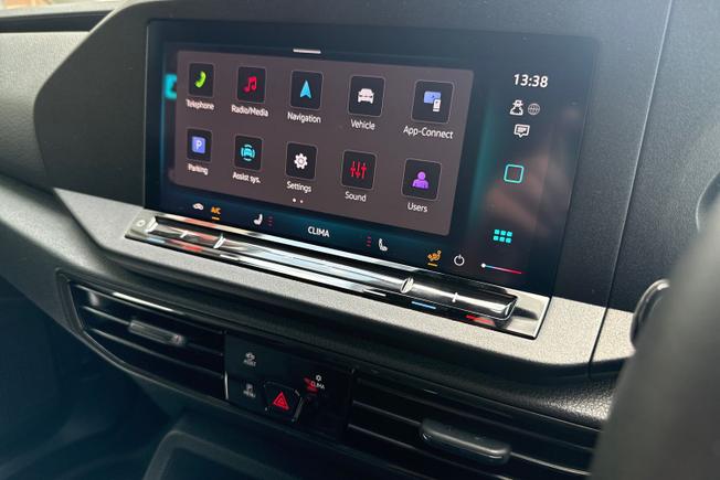 VOLKSWAGEN Caddy Maxi Photo 13