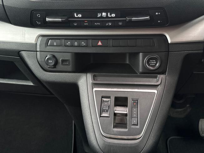 VAUXHALL Vivaro Life Electric Photo 37