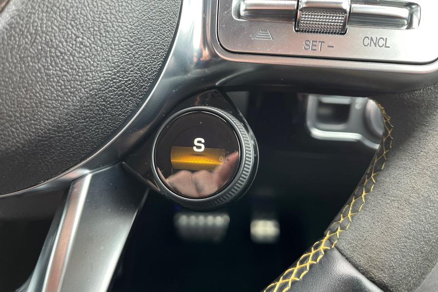 Mercedes-Benz A CLASS Photo autoimg-e90fddad4234cc0bf62a4117efc50f0c9dce96cf.jpg