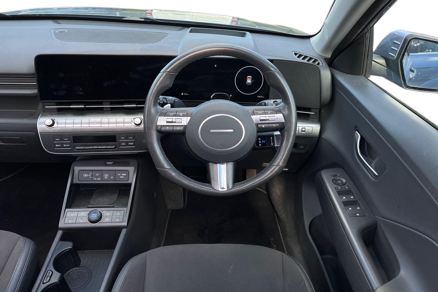 Hyundai Kona Photo 10