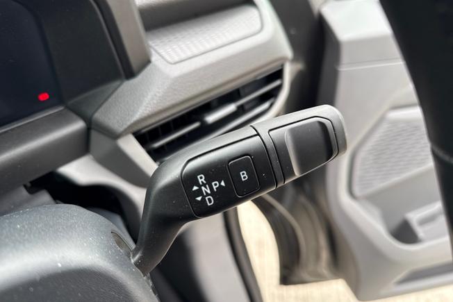 VOLKSWAGEN Transporter Photo 40