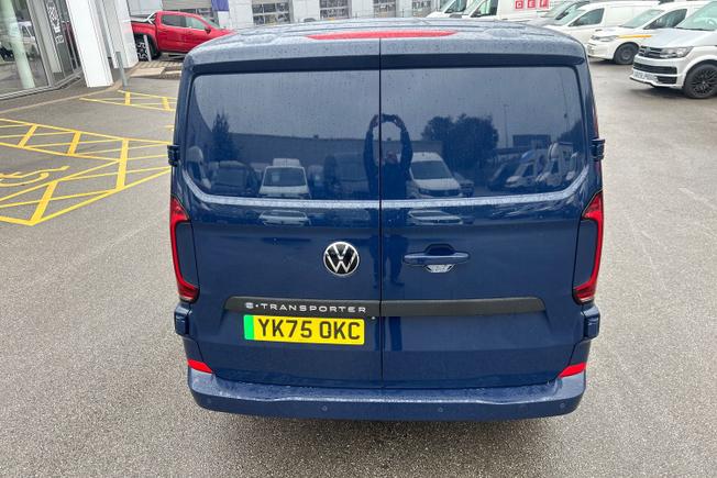 VOLKSWAGEN e-Transporter Photo 49