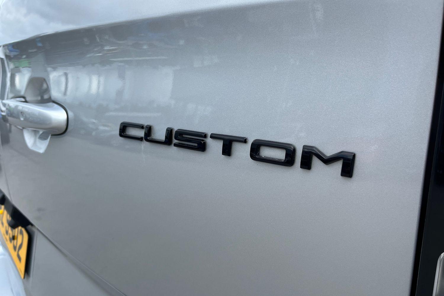 Ford TRANSIT CUSTOM Photo 19