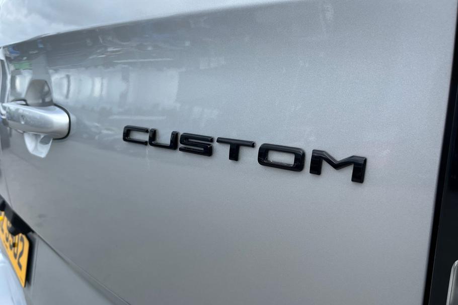 Used Ford TRANSIT CUSTOM XRZ9902 20
