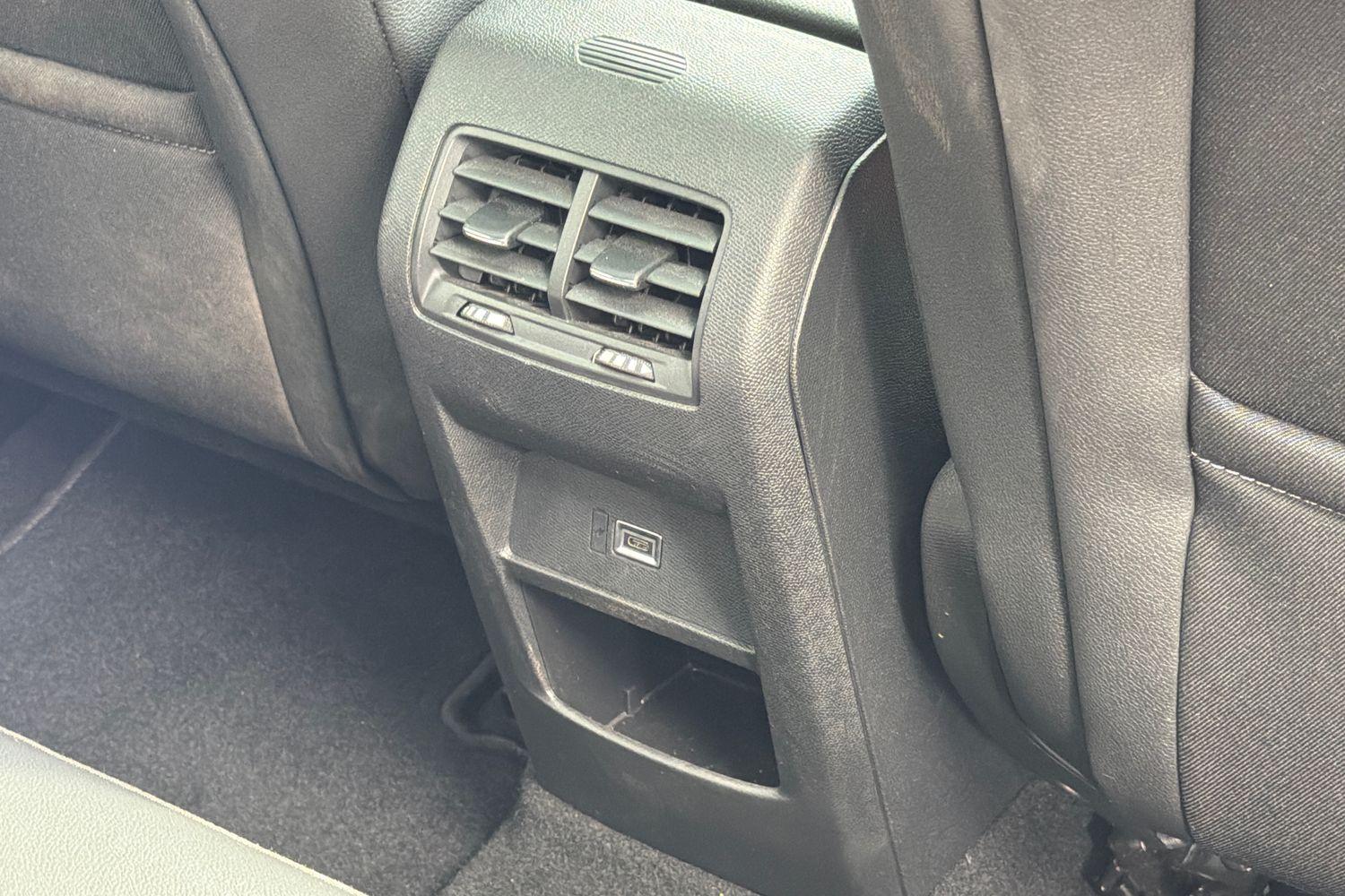 Vauxhall ASTRA Photo 23