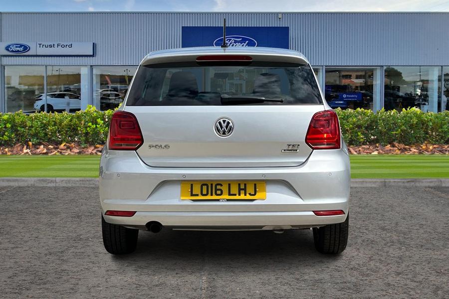 Volkswagen Polo Photo autoimg-e9237e607acf3ea9b9e72aaffd6005cdfbde2d6c.jpg