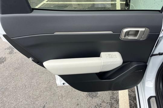 Kia EV4 Photo autoimg-e923e5000c67af26b412af747787b7671a5bf8c1.jpg