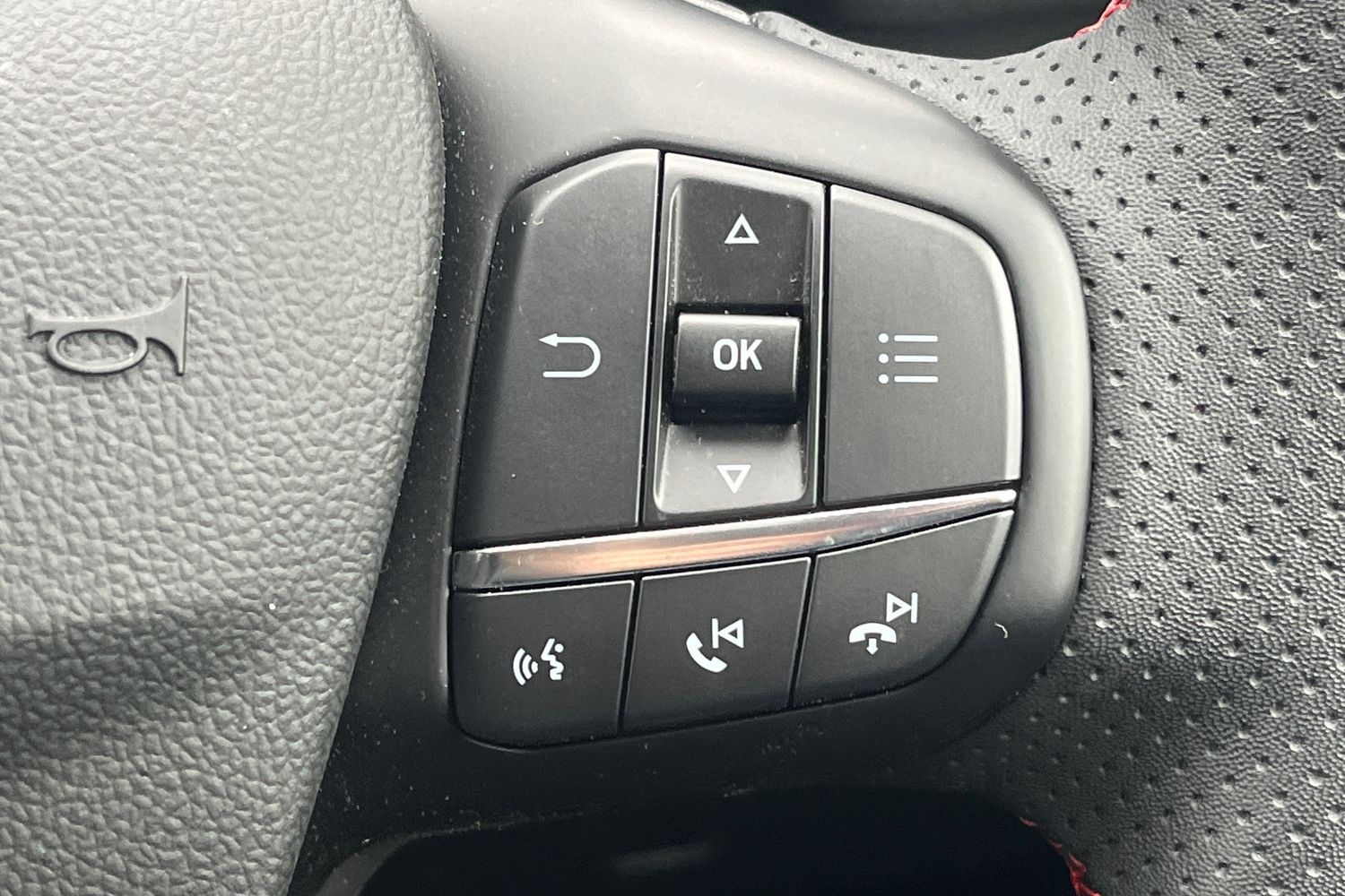 Ford KUGA Photo 23