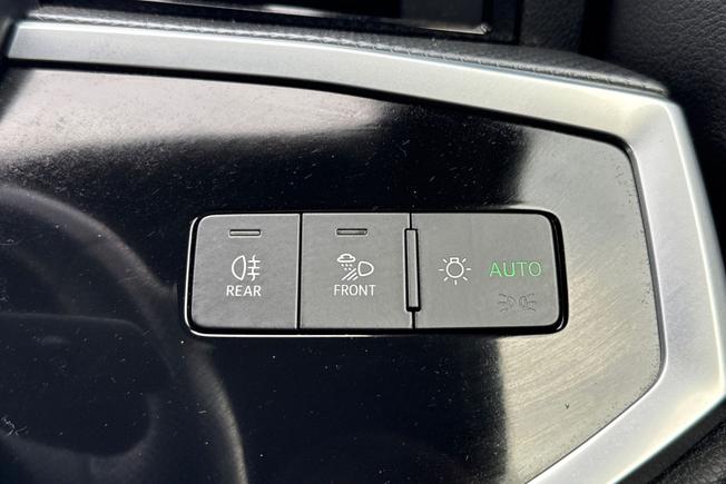 AUDI Q3 Photo 40
