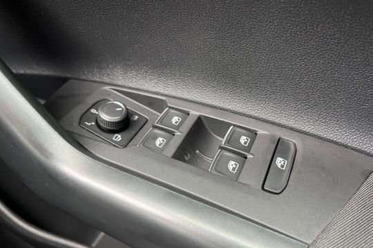 Volkswagen Polo Photo autoimg-e9270831d54921e6a929c93ec834c408cdf0e36a.jpg