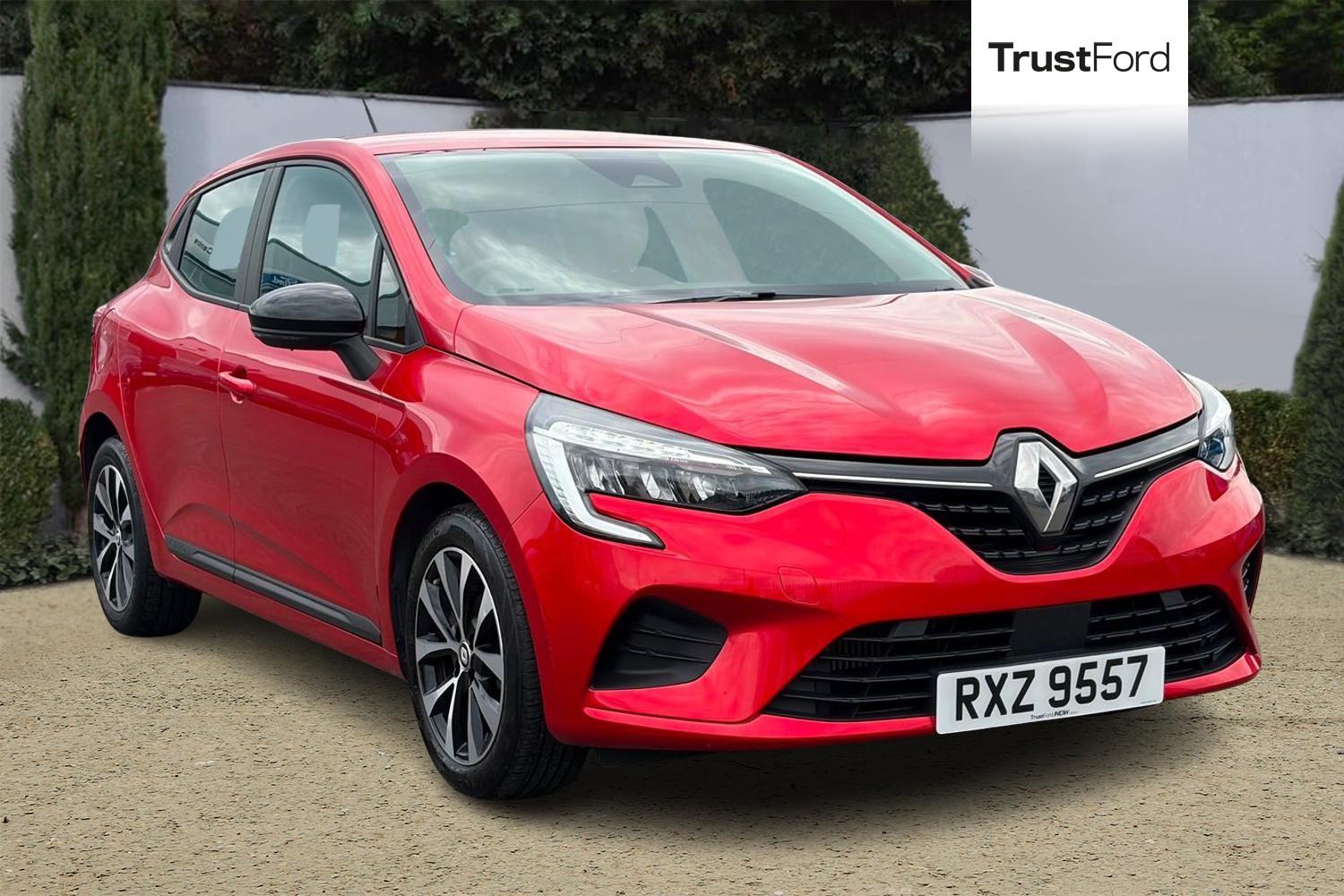 Renault CLIO Photo 0
