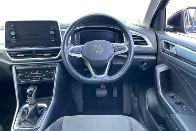 VOLKSWAGEN T-Roc Photo 11