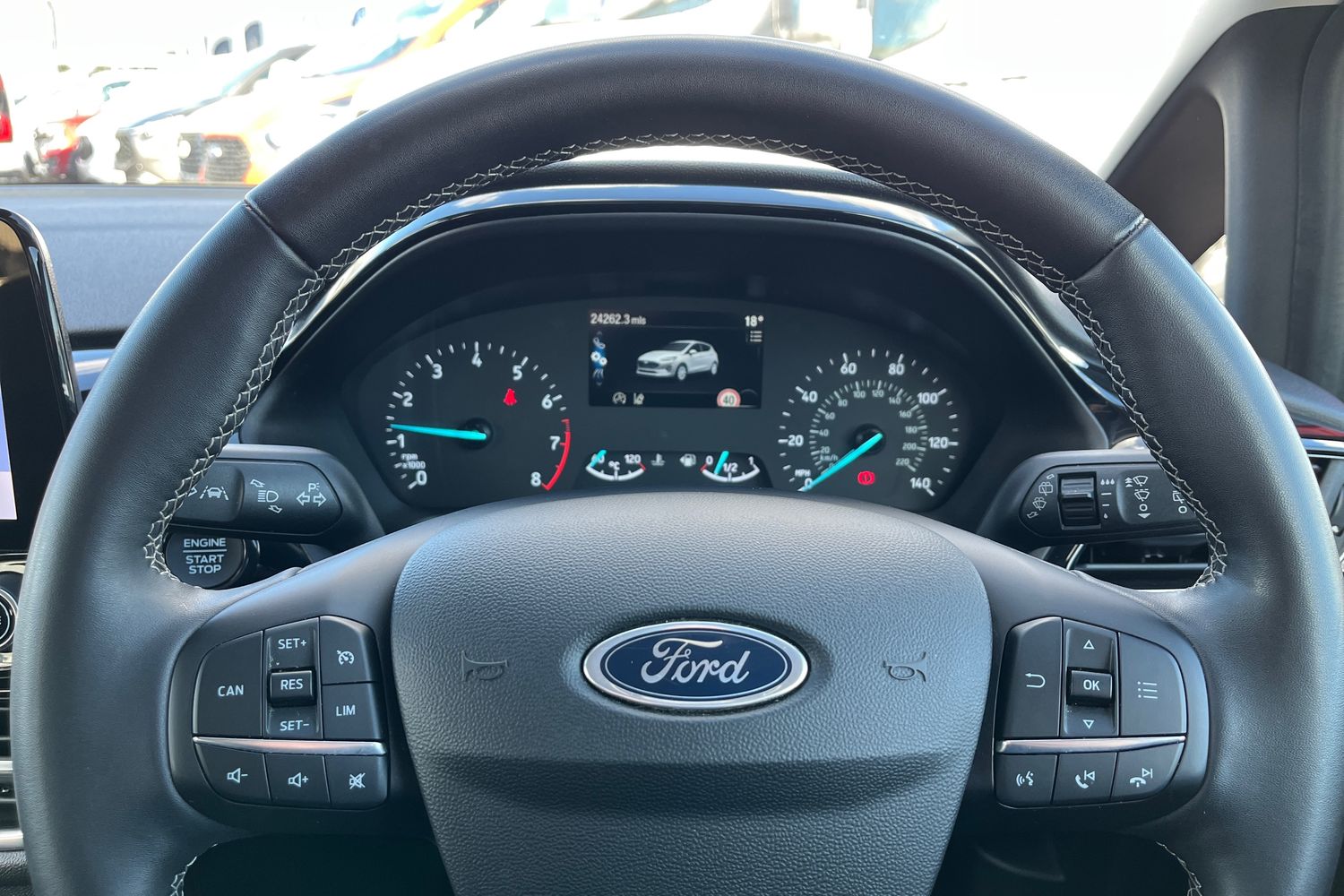 Ford Fiesta Photo 11