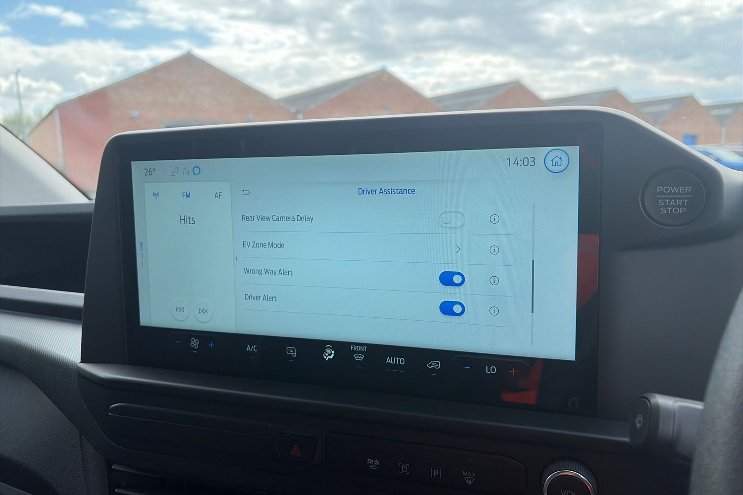 Ford TRANSIT CUSTOM Photo 38