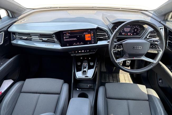 AUDI Q4 E-Tron Photo 10