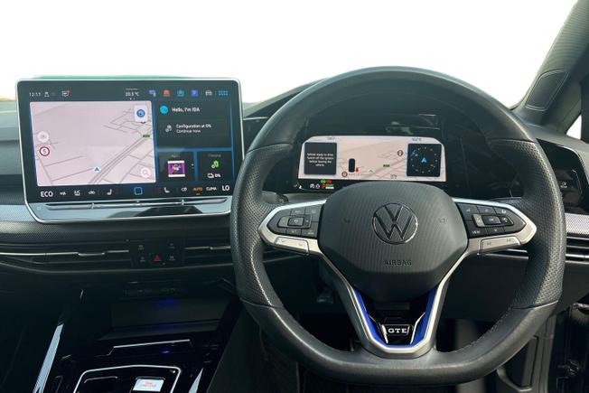 VOLKSWAGEN Golf Photo 11