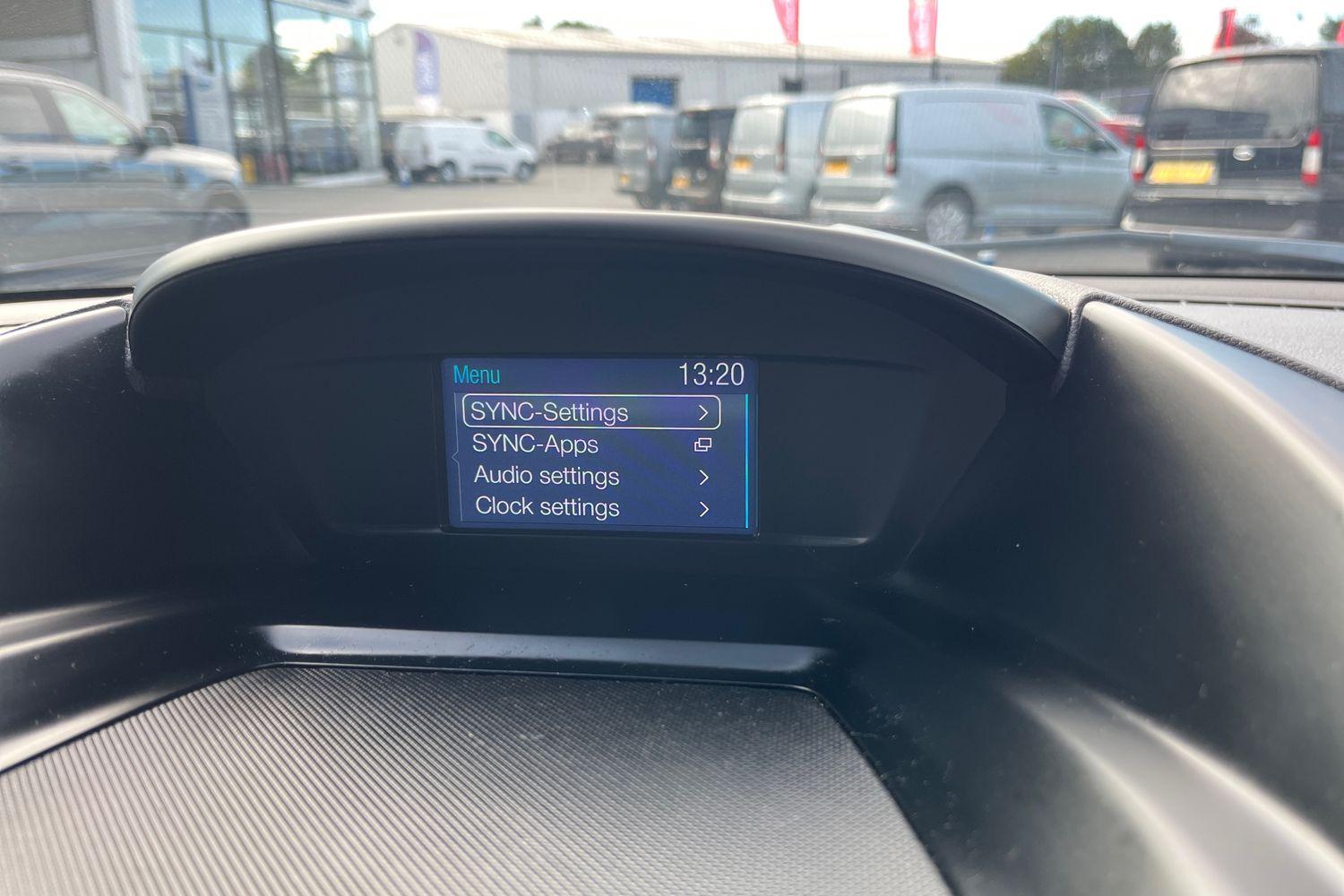 Ford KUGA Photo 30