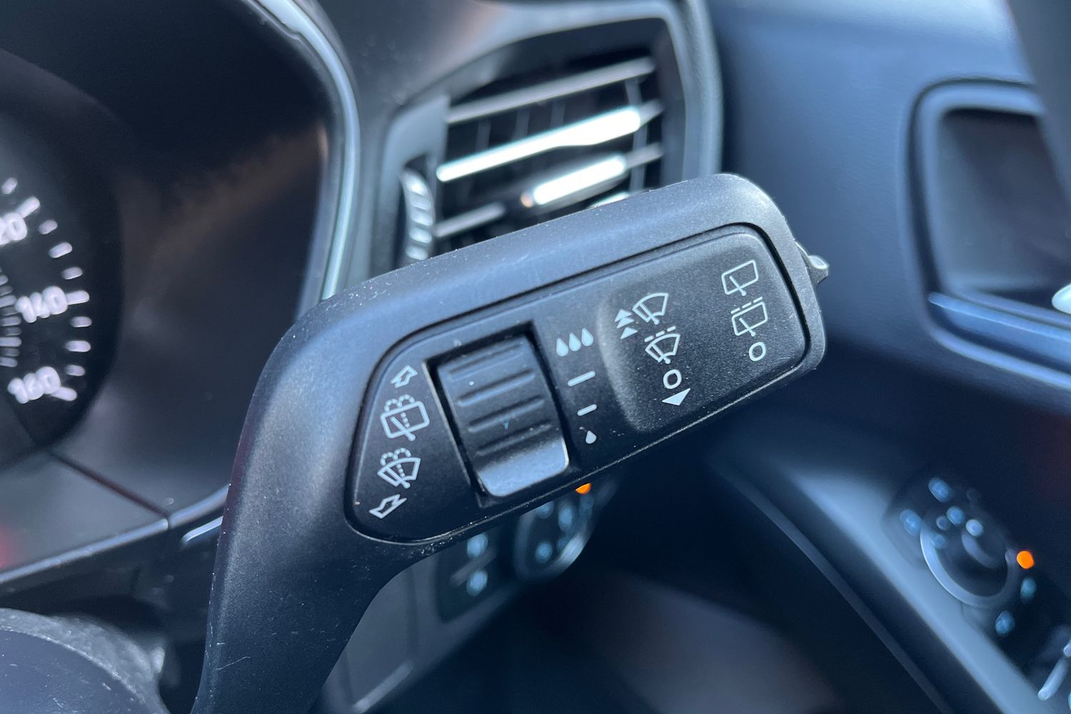 Ford FOCUS Photo 14