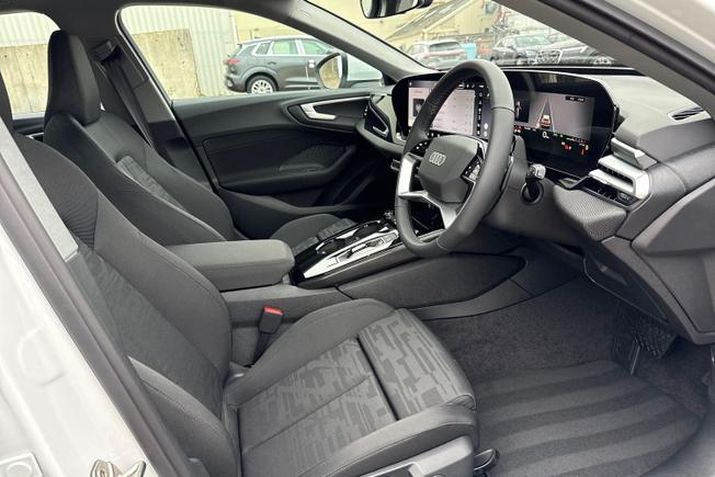 AUDI A5 Avant Photo 25