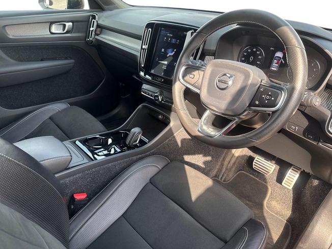 VOLVO Xc40 Photo 6