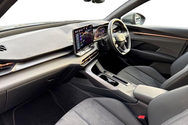 CUPRA Terramar Photo 2