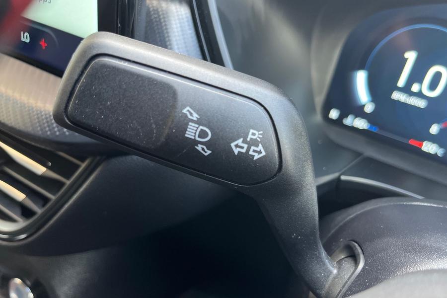 Ford KUGA Photo autoimg-e93f577907221c69b26fce812d4dc95c59506c22.jpg