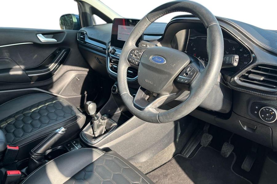 Ford FIESTA Photo autoimg-e93f8d5d558c18897a8fbf7d3238cb5258b51245.jpg