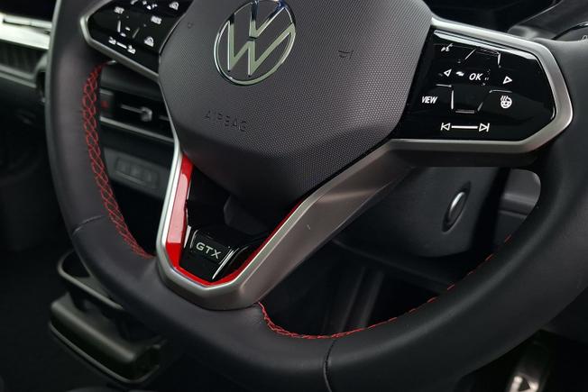VOLKSWAGEN Id. Buzz Photo 43