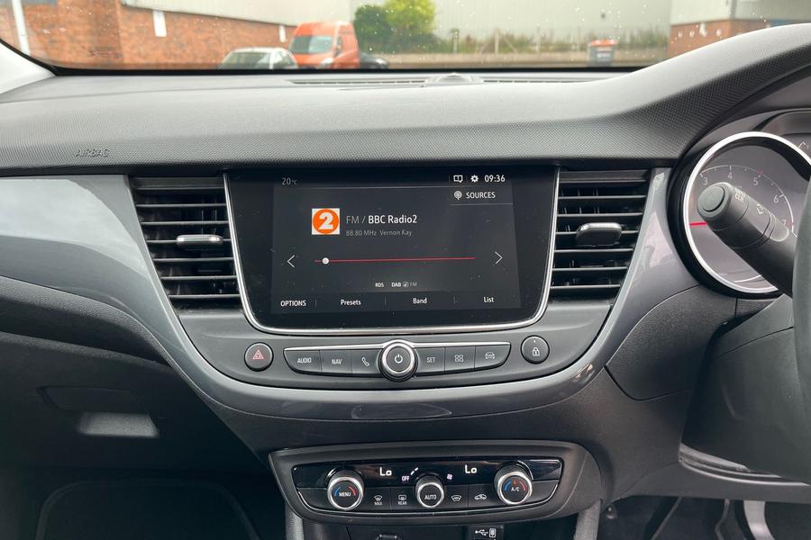Vauxhall Crossland X Photo autoimg-e944c29467cbd5b0458ab8da5d5357667992ce24.jpg