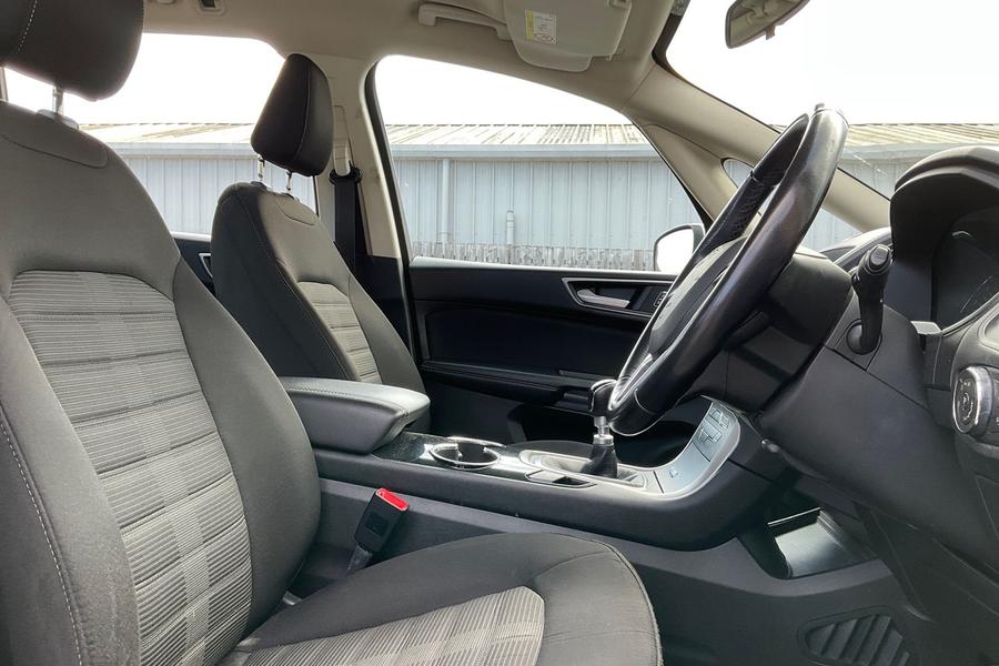 Ford GALAXY Photo autoimg-e947e6bf5ba31f626e85e31db5d31fcb83a82b57.jpg