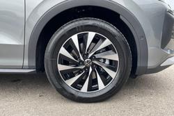 VOLKSWAGEN T-Roc Photo 5