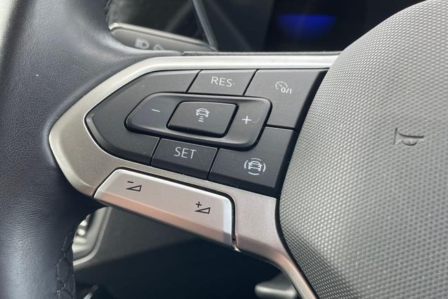 VOLKSWAGEN T-Cross Photo 16