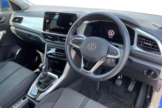 VOLKSWAGEN T-Roc Photo 6