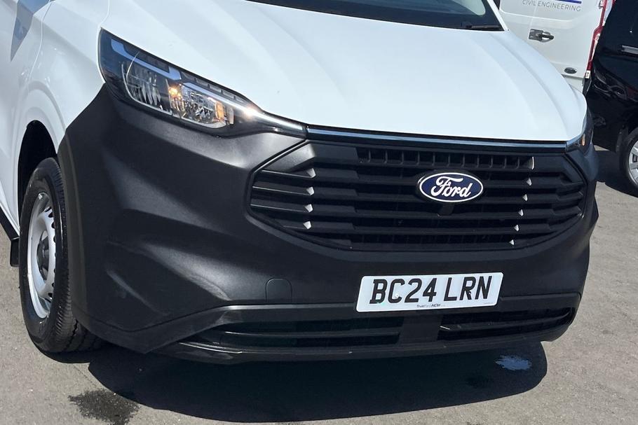 Used Ford TRANSIT CUSTOM BC24LRN 40