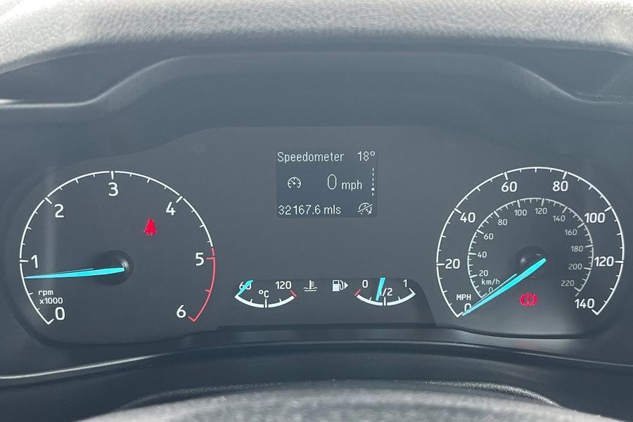 Ford TRANSIT CONNECT Photo autoimg-e954b1396c8670e80c177ee3ccc7ac5a9cf29ab6.jpg