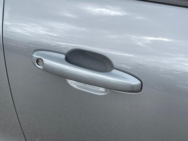 FORD Kuga Photo 24