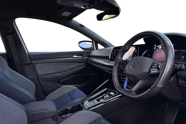 Volkswagen Golf Photo 6