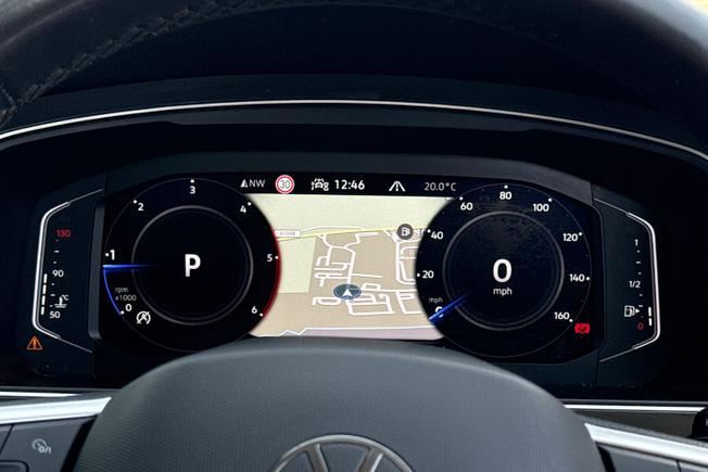 VOLKSWAGEN Tiguan Photo 27