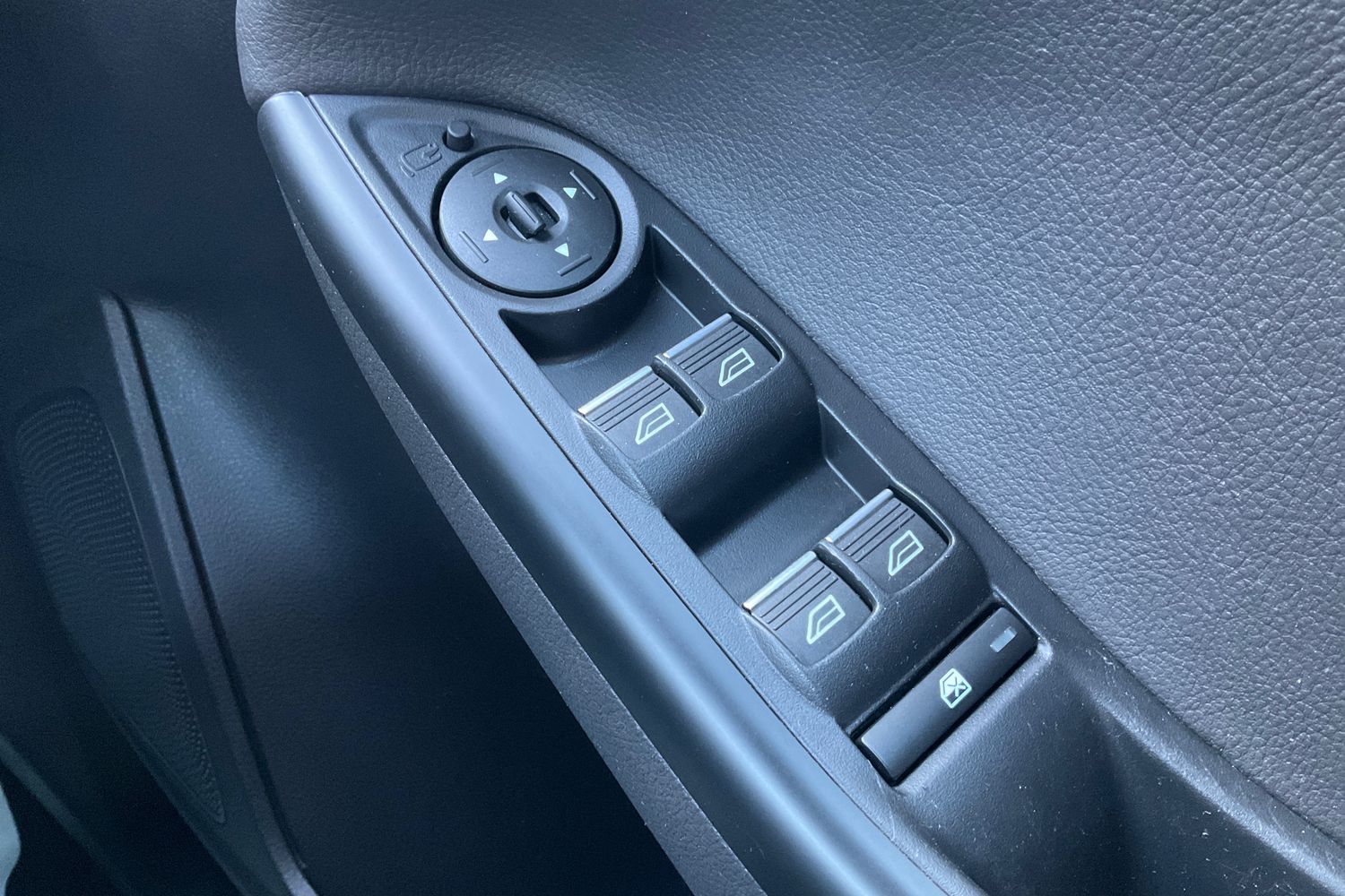 Ford Focus Photo 15