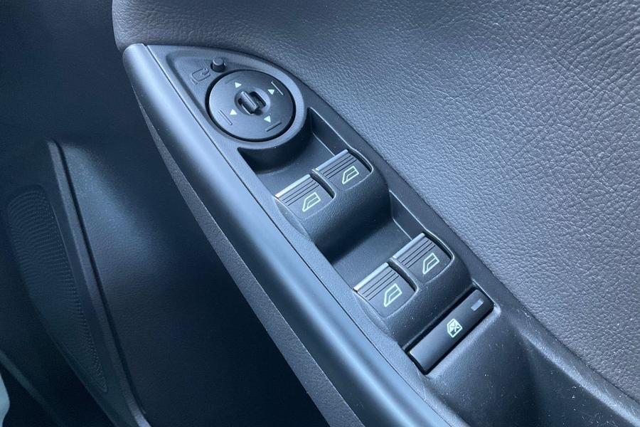 Ford Focus Photo autoimg-e9615befd05af8d59dabfed73f8fcc6bb7f0d0bb.jpg