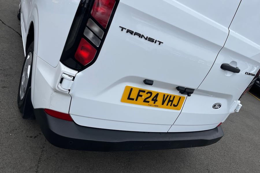 Ford TRANSIT CUSTOM Photo autoimg-e962b046a83b90e4d75c2f6e35020ea08030d1f8.jpg
